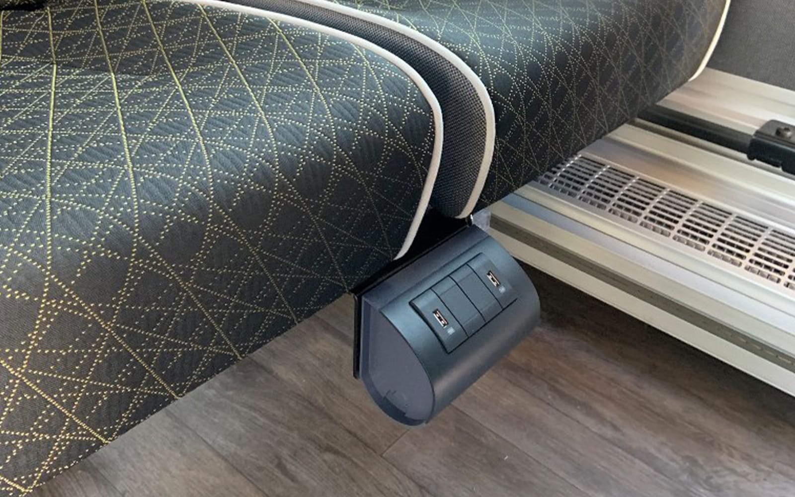 Bus Transfers: Ciampino Airport to/from Rome Termini Station by SIT tickets in Rome - Highlights | TickYourList