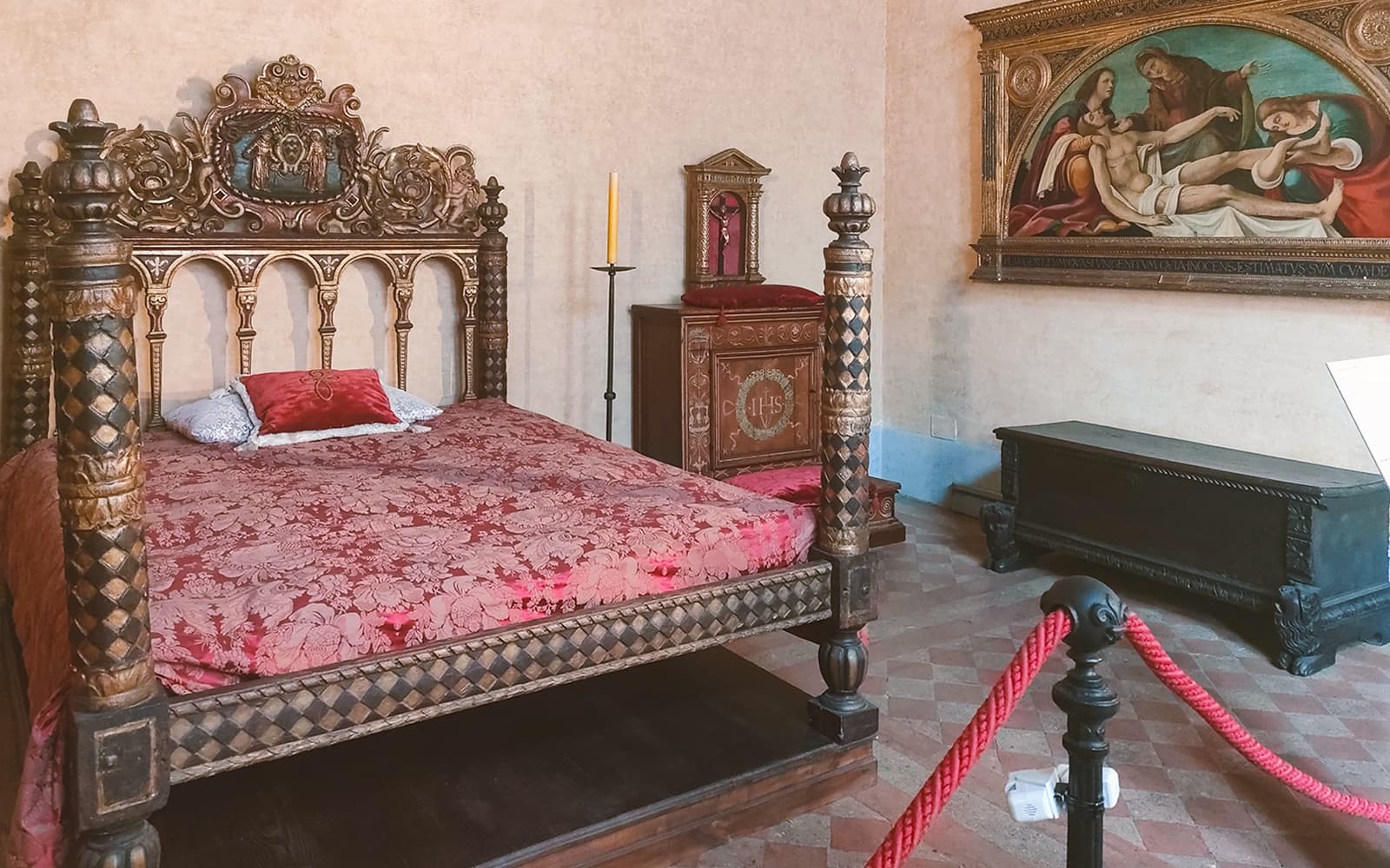 Castel Sant’Angelo Skip-the-Line Guided Tour tickets in Rome - Highlights | TickYourList