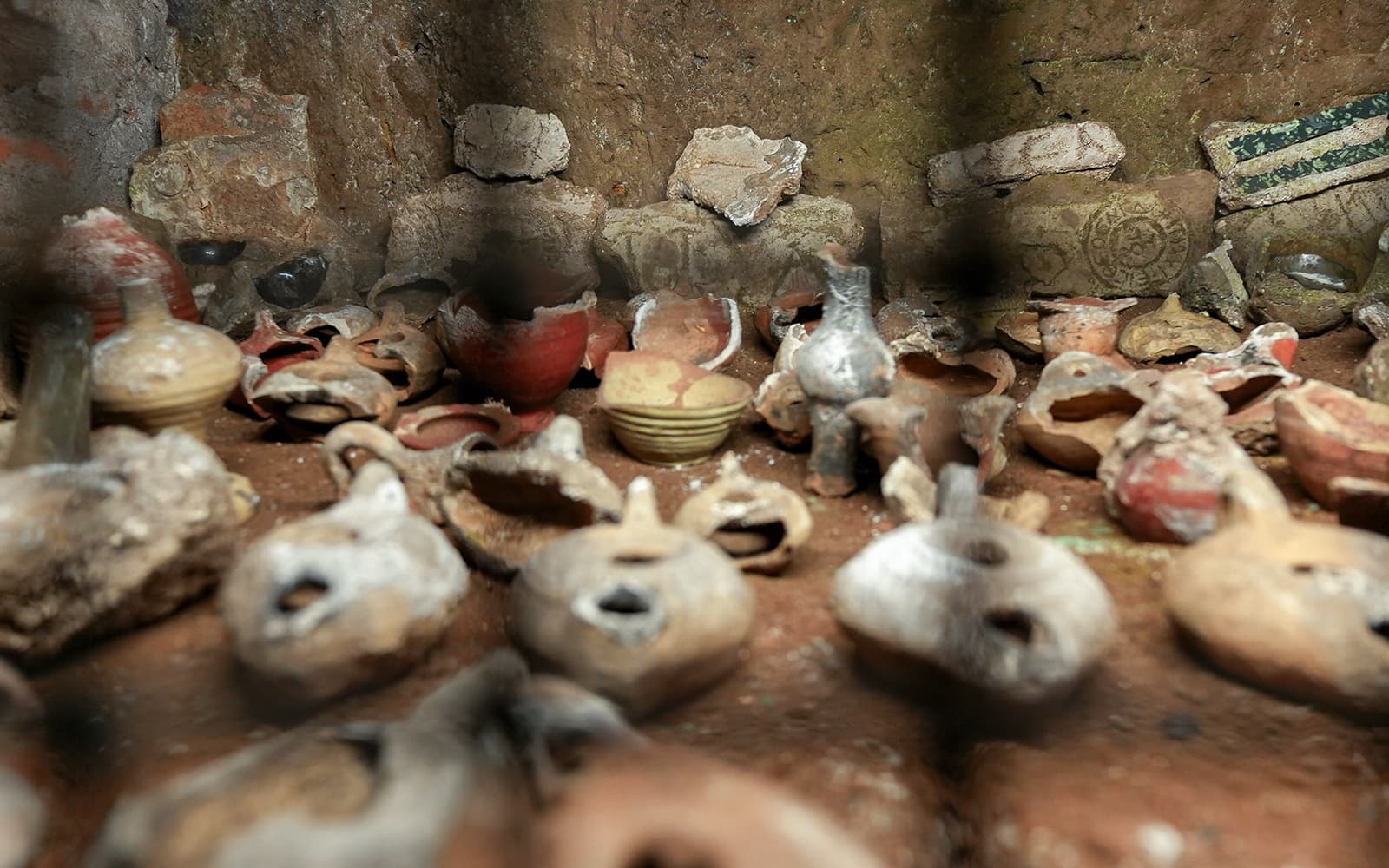 Capuchin Crypt, Christian Catacombs & San Martino ai Monti Tour with Transfers tickets in Rome - Highlights | TickYourList