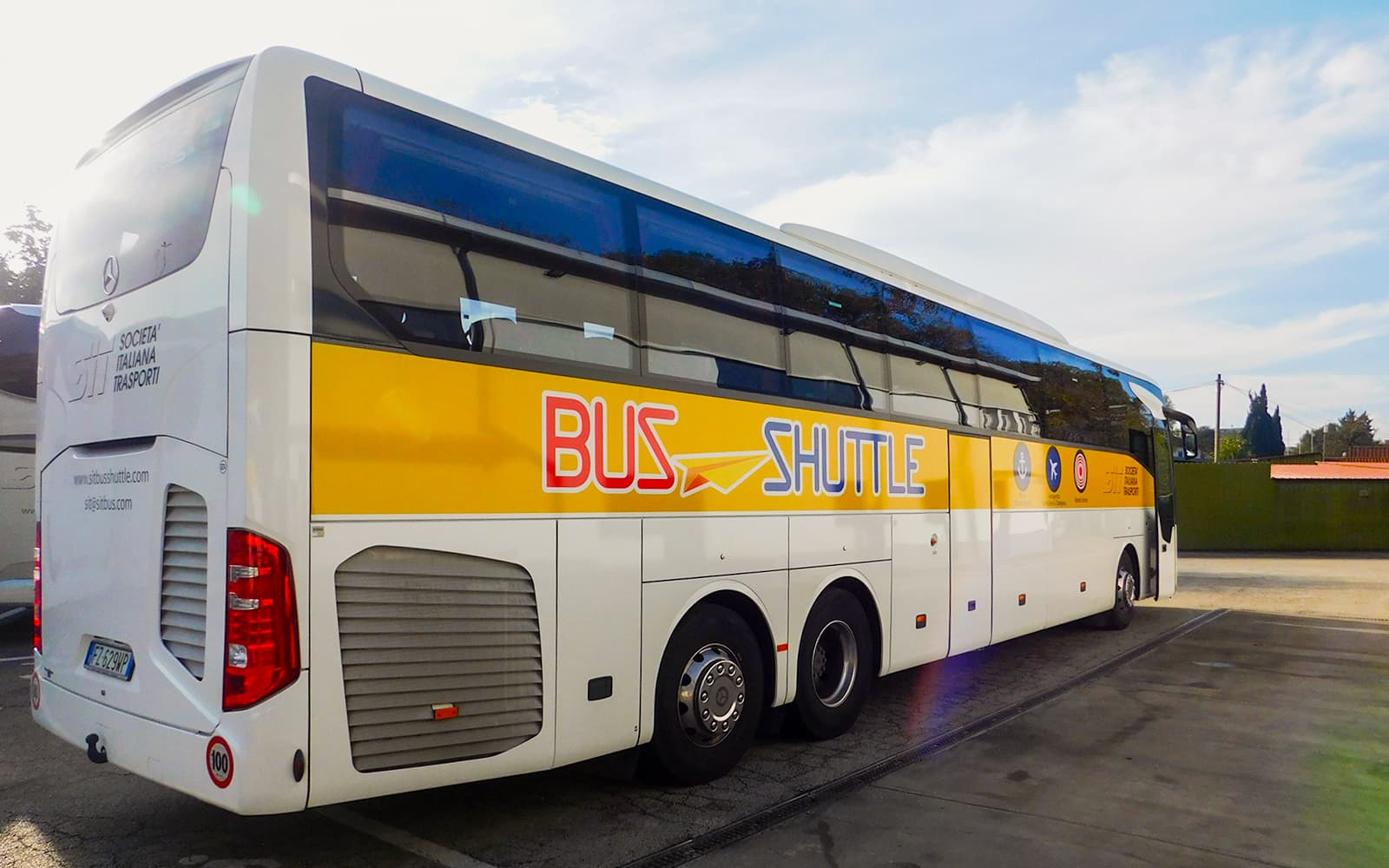 Shuttle Bus Transfers: Fiumicino Airport to/from Rome Termini Station by SIT tickets in Rome - Full Experience | TickYourList