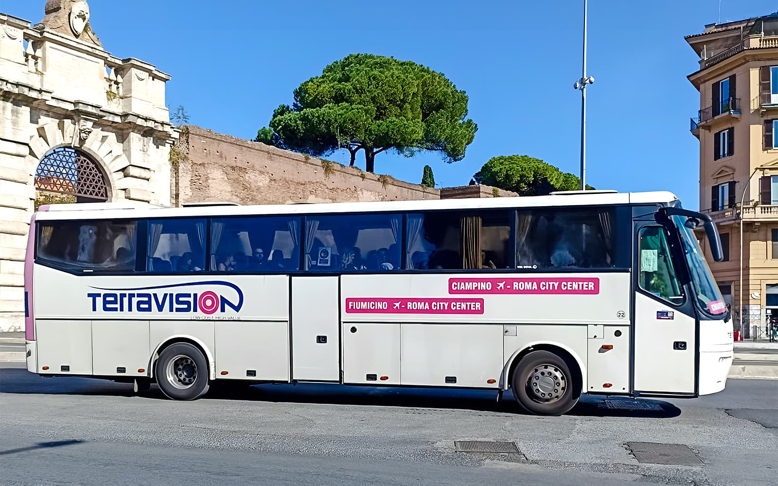 One-Way Bus Transfers between Vatican City & Rome Fiumicino Airport tickets in Rome - Highlights | TickYourList