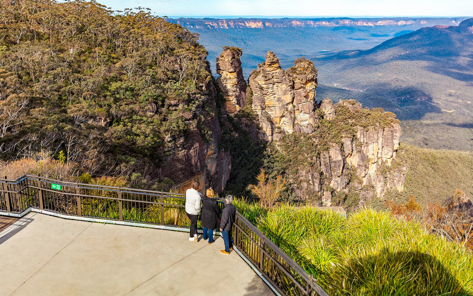 Blue Mountains Tour with Scenic World, Featherdale Wildlife Park & River Cruise experience tickets in Sydney | TickYourList