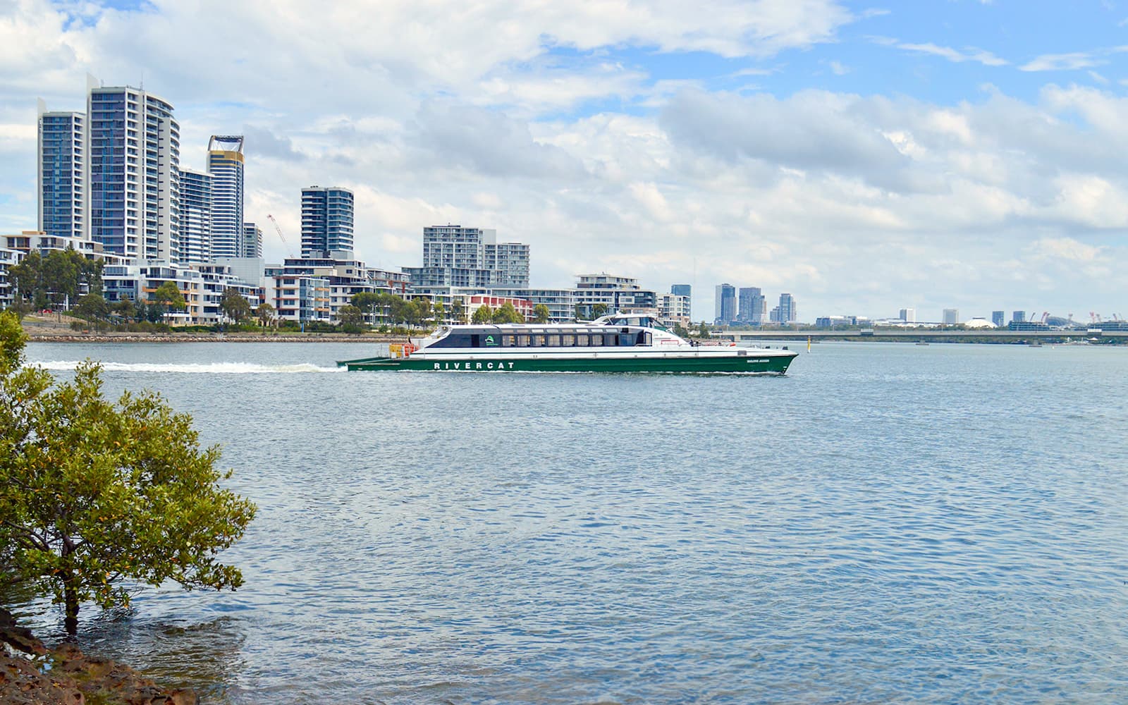 Blue Mountains Tour with Scenic World, Featherdale Wildlife Park & River Cruise tickets in Sydney - Features | TickYourList