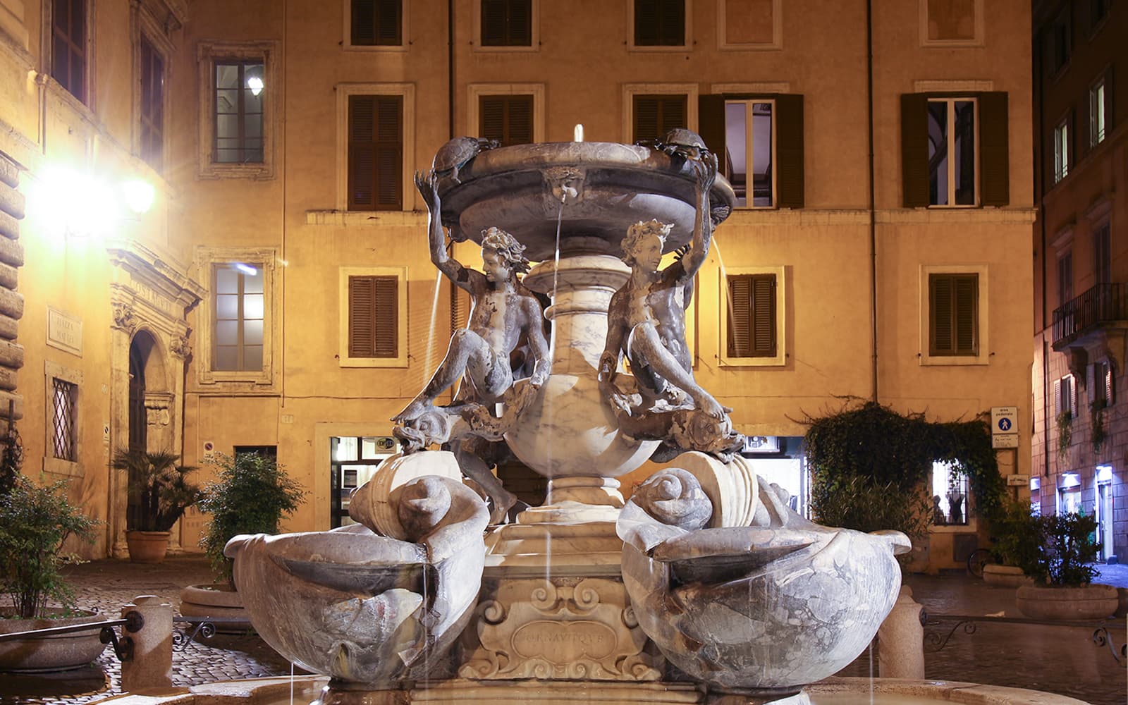 Under the Moonlight Rome Walking Tour with Secret Backstreets tickets in Rome - Attractions | TickYourList