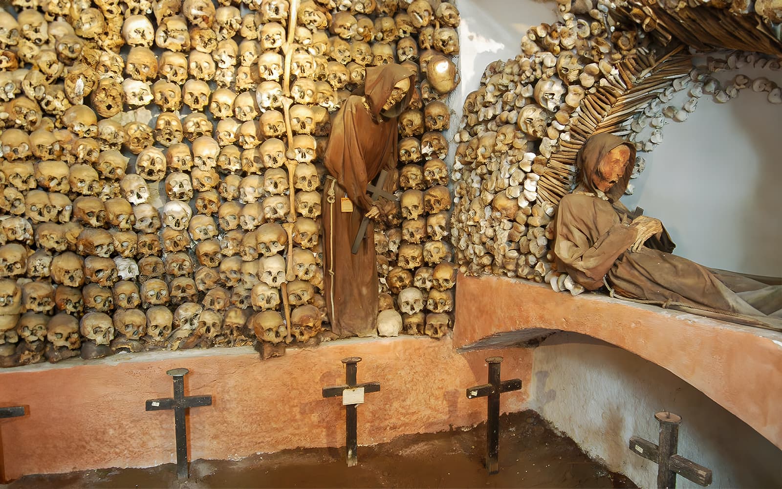 Catacombs of Domitilla and Capuchin Crypt Guided Tour with Transfers tickets in Rome - Highlights | TickYourList