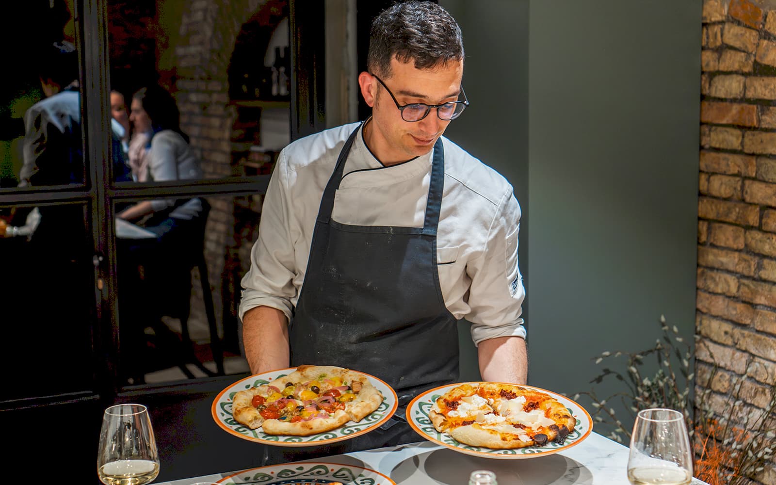 Rome Cooking Class: Pizza & Gelato with Unlimited Drinks tickets in Rome - Features | TickYourList