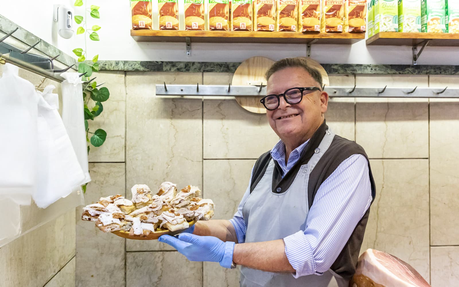 Pasta and Gelato Cooking Class tickets in Rome - Attractions | TickYourList