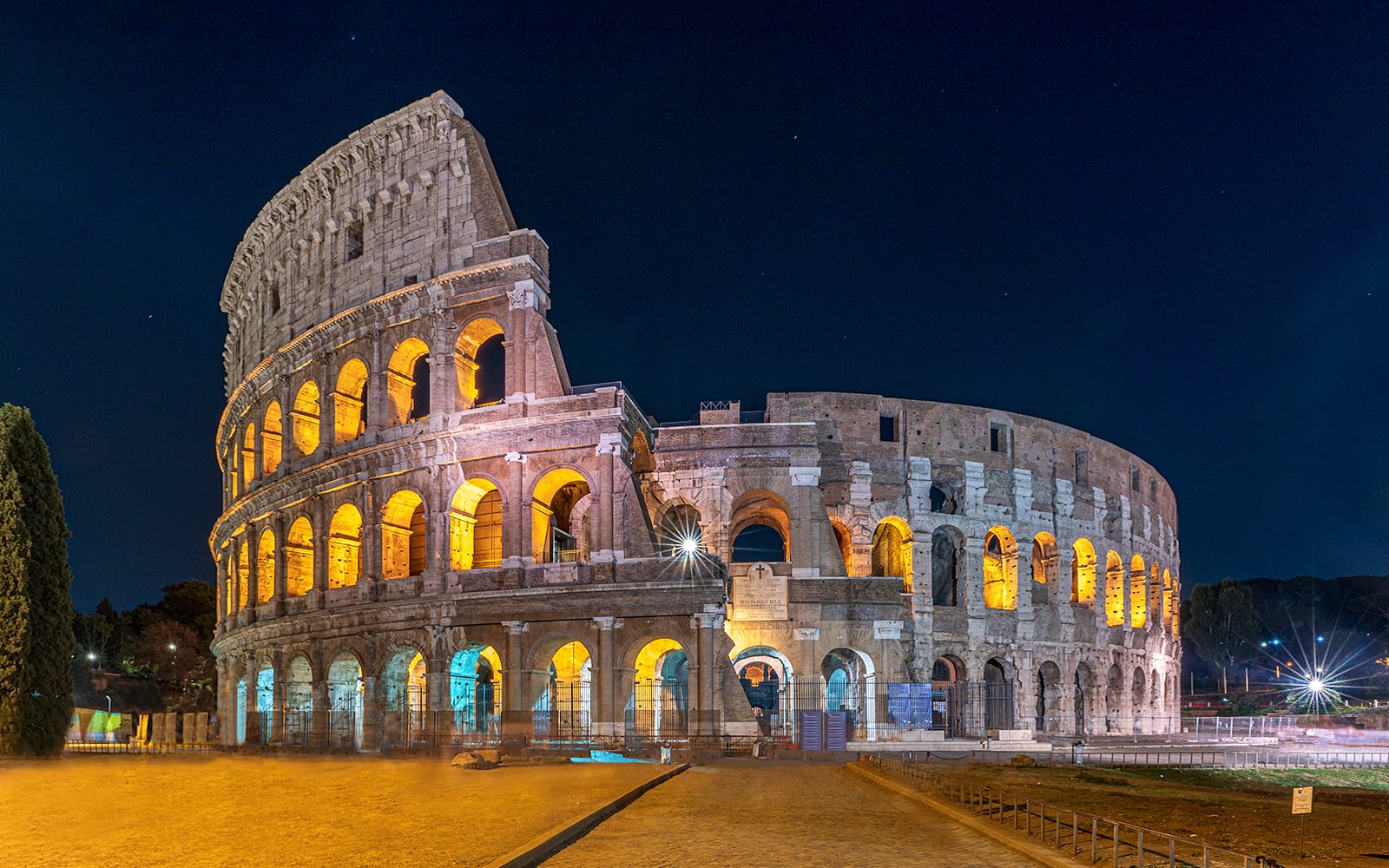 Rome: Open-Bus Night City Tour tickets in Rome - Attractions | TickYourList