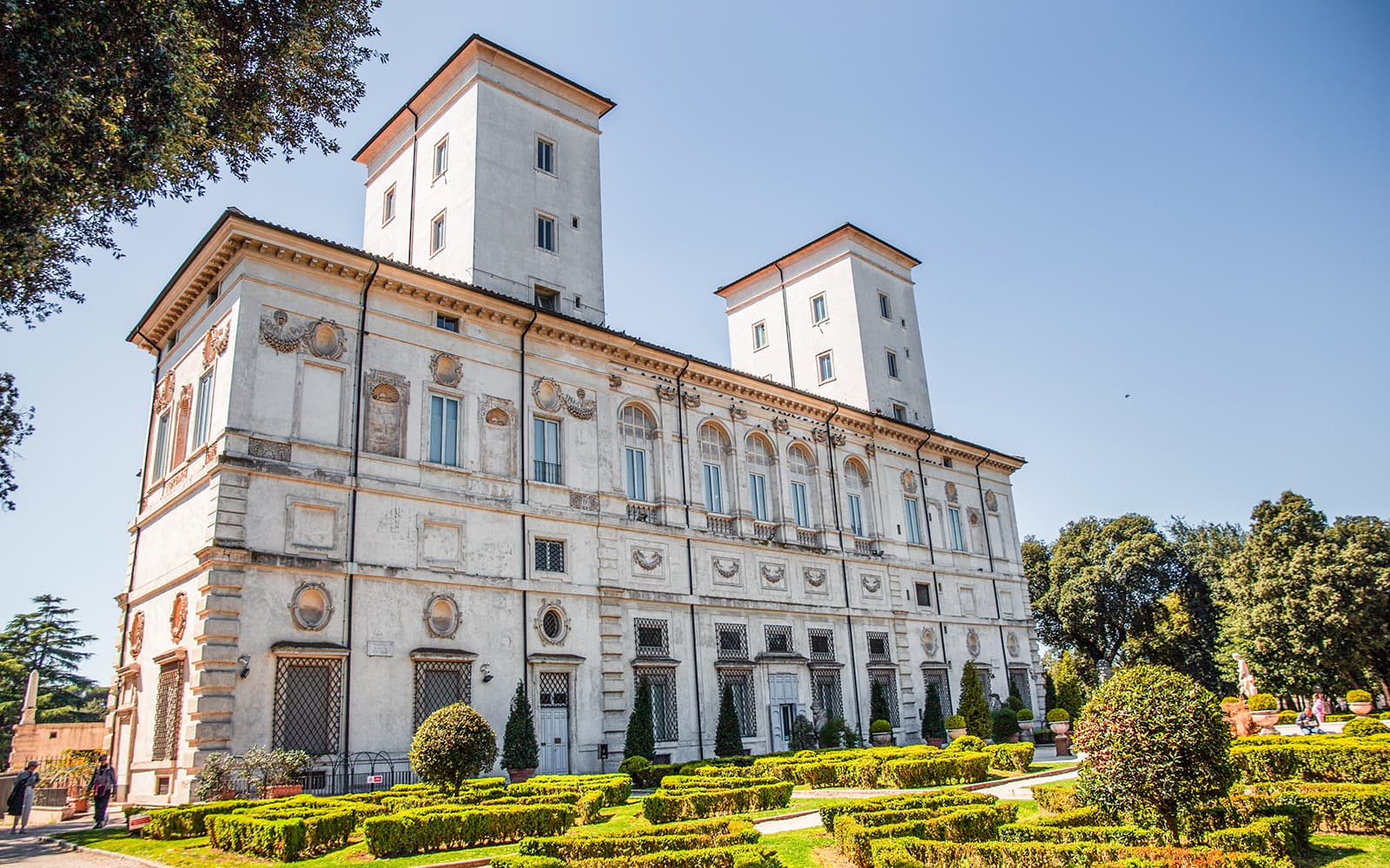 Skip-the-Line Tickets to Borghese Gallery with Golf Cart Ride