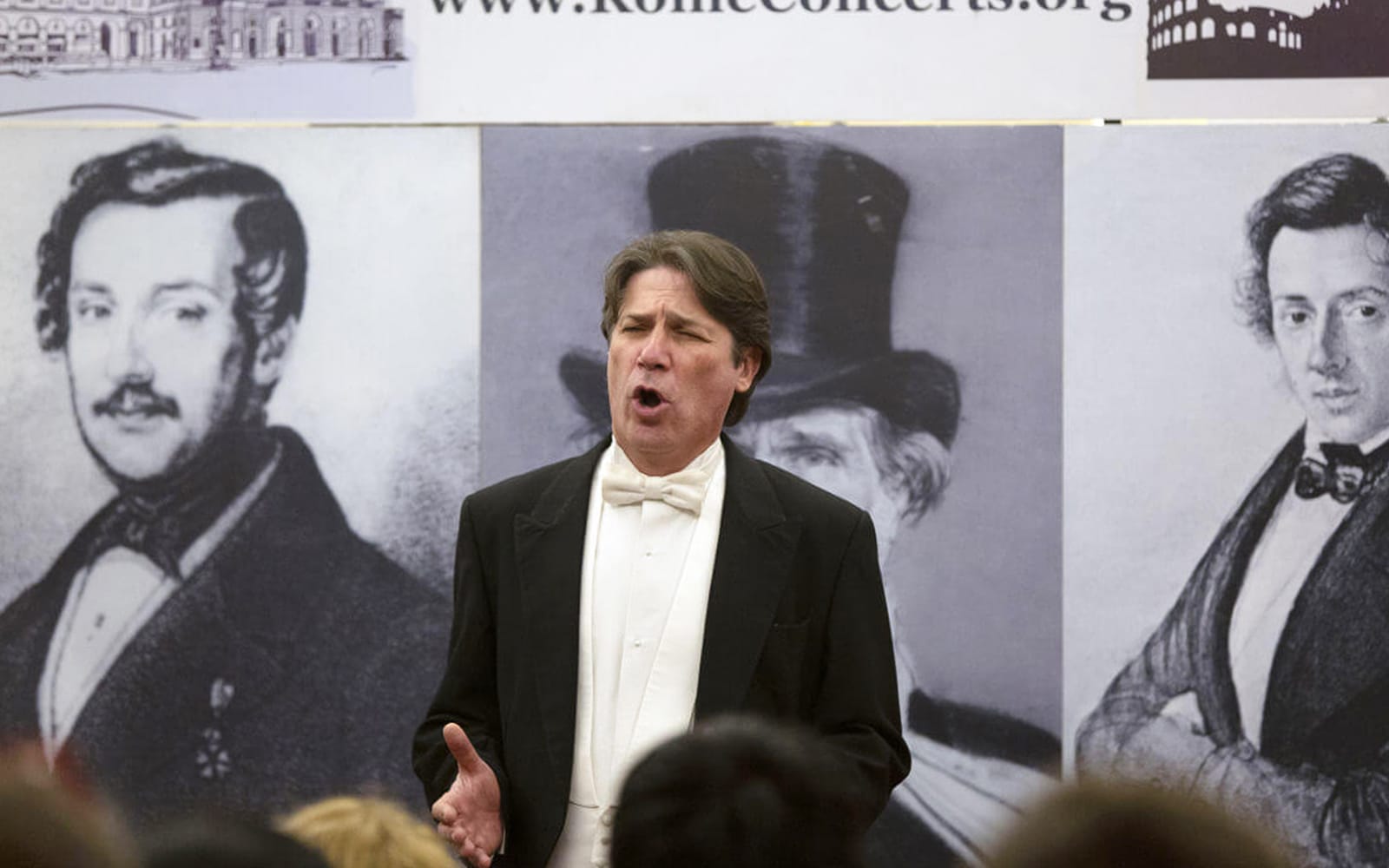 Tickets to Christmas & New Year’s Opera Concert with Aperitivo in Rome - Activities | TickYourList