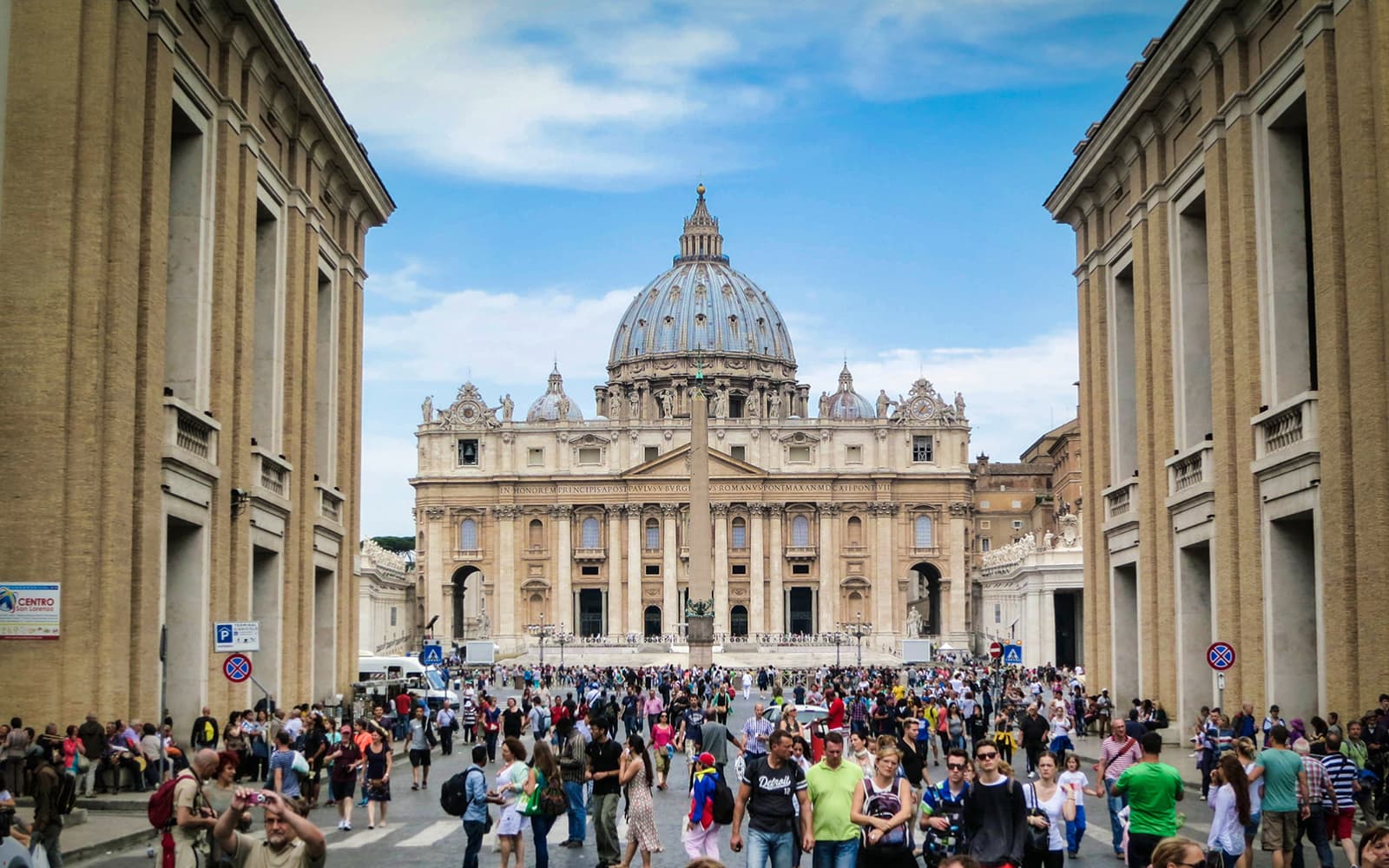 Fast Track: St. Peter’s Basilica and Vatican Necropolis - Guided Tour tickets in Rome - Attractions | TickYourList