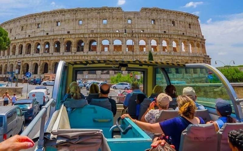 3-Stop Rome Hop-On Hop-Off Bus Tour