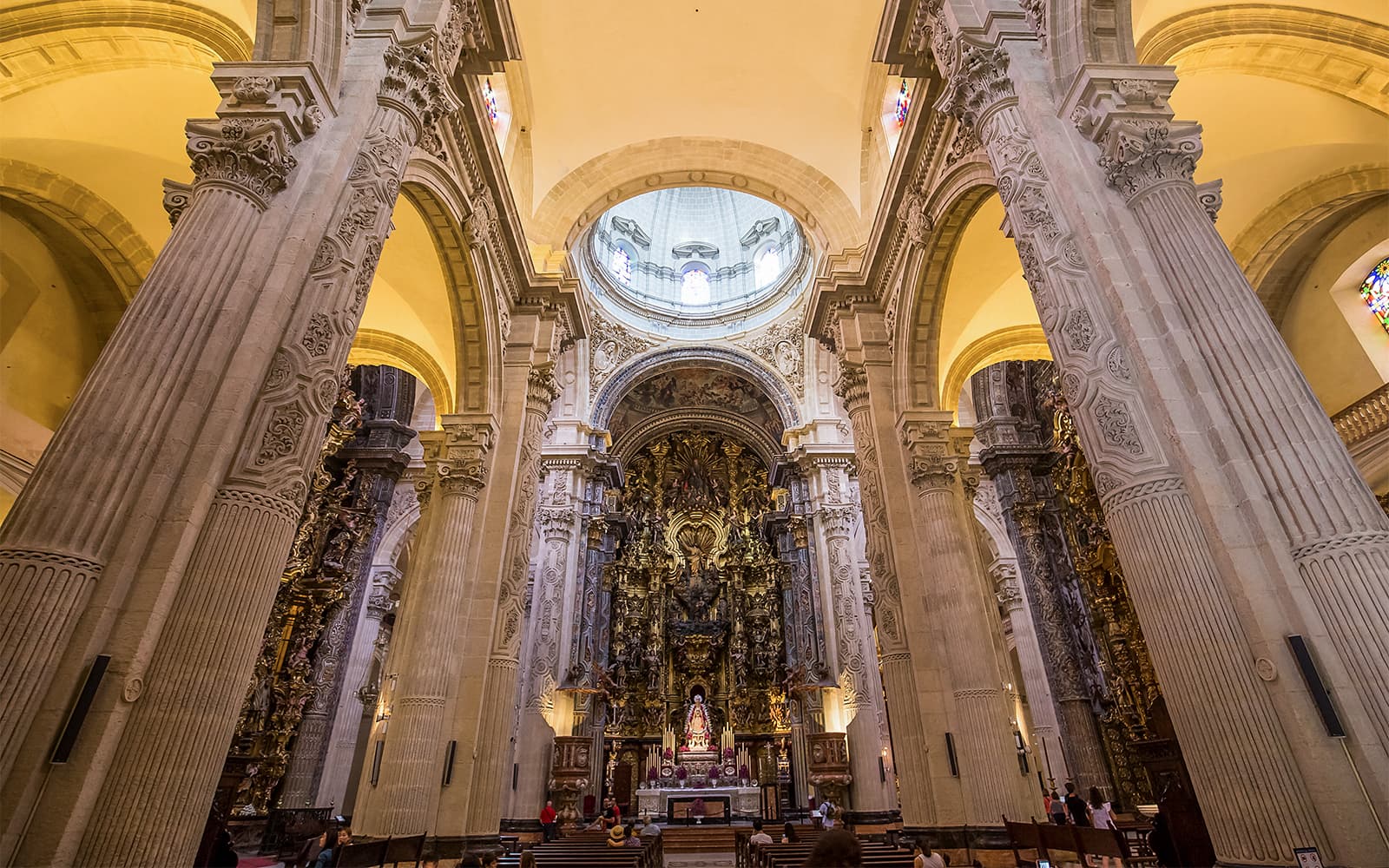 Combo: Alcázar of Seville + Seville Cathedral + La Giralda Tickets in Seville - Highlights | TickYourList