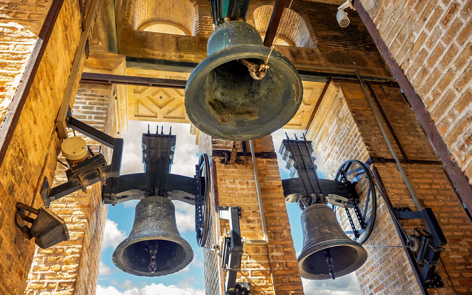 Seville Cathedral & La Giralda Skip-the-Line Guided Tour tickets in Seville - Highlights | TickYourList