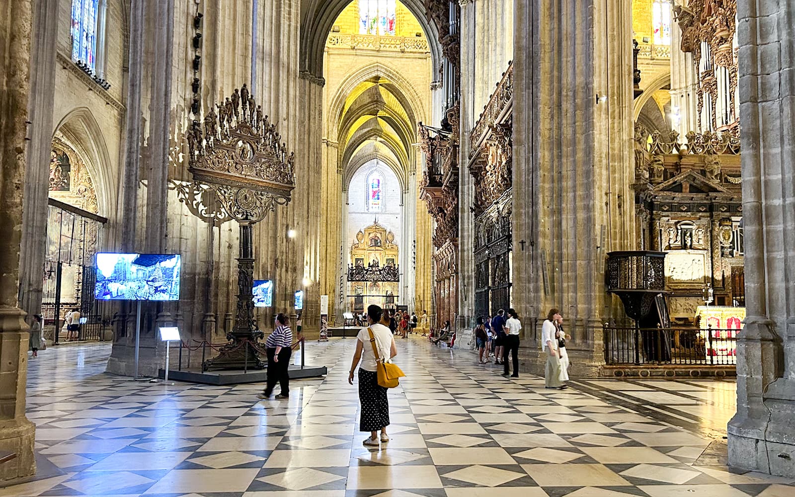 Alcázar of Seville + Seville Cathedral + La Giralda Skip-the-Line Guided Tour tickets in Seville - Highlights | TickYourList