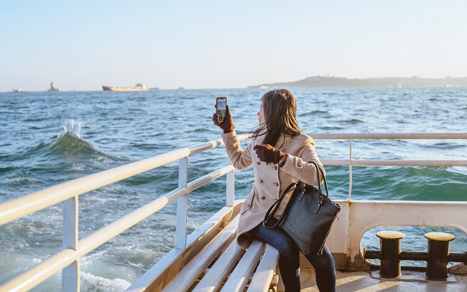 Sevilla's Guadalquivir 1-Hour City Cruise tickets in Seville - Features | TickYourList