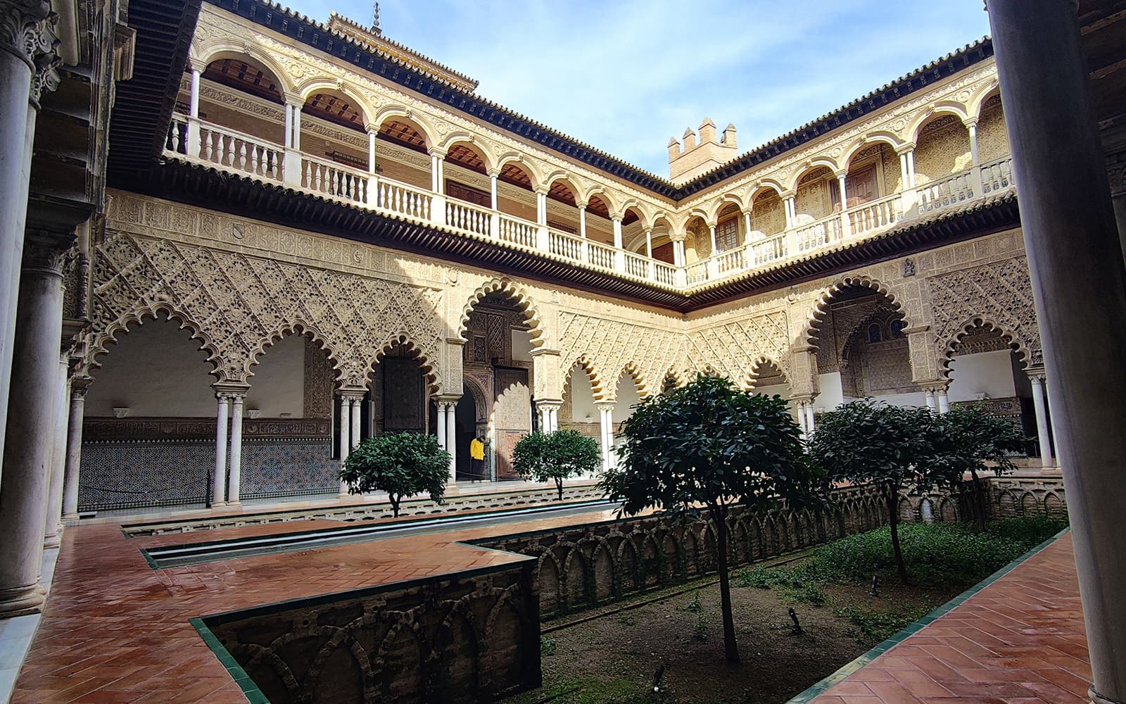 Small-Group Guided Tour of Alcázar of Seville tickets in Seville - Features | TickYourList