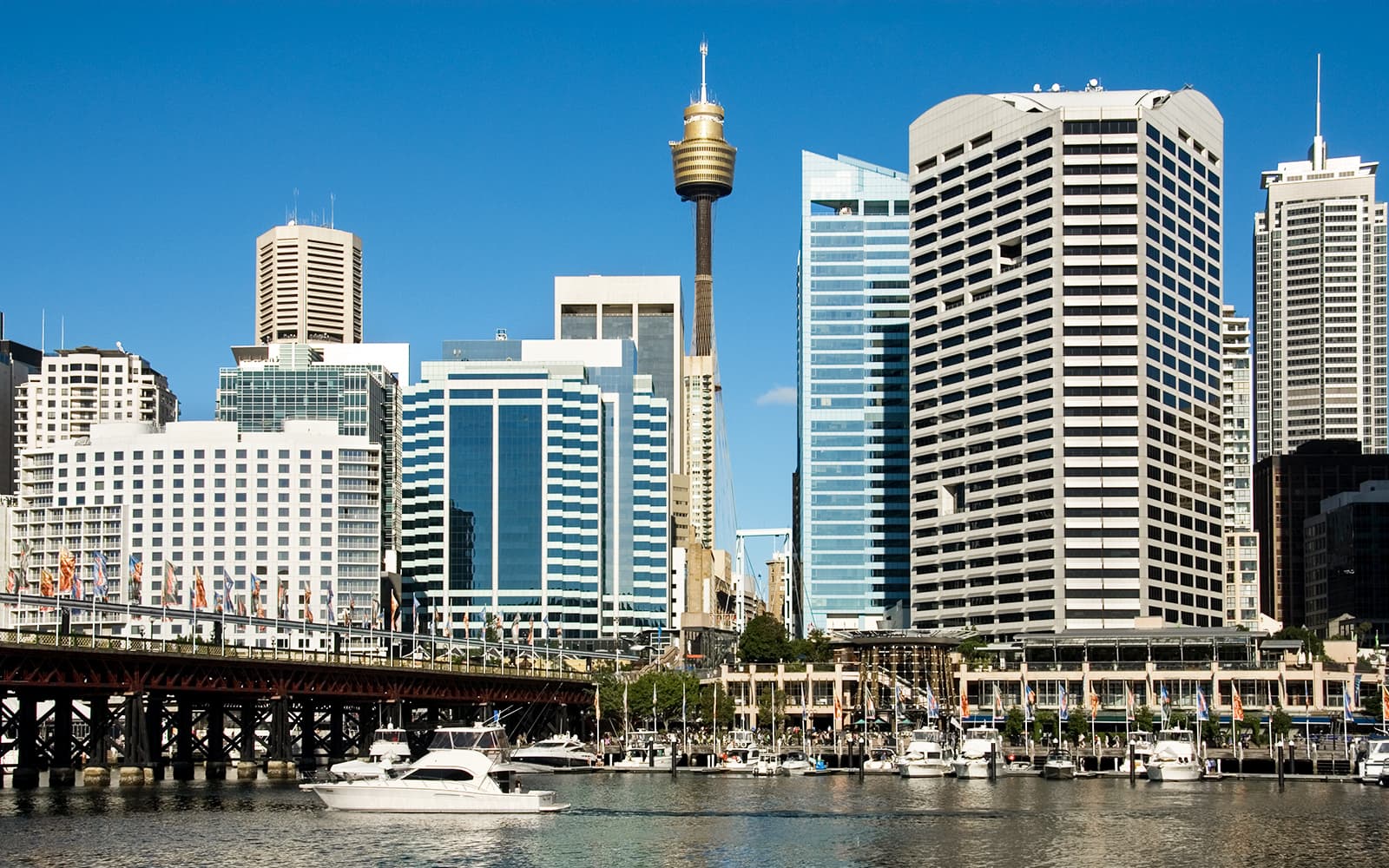 SkyFeast at Sydney Tower experience tickets in Sydney | TickYourList