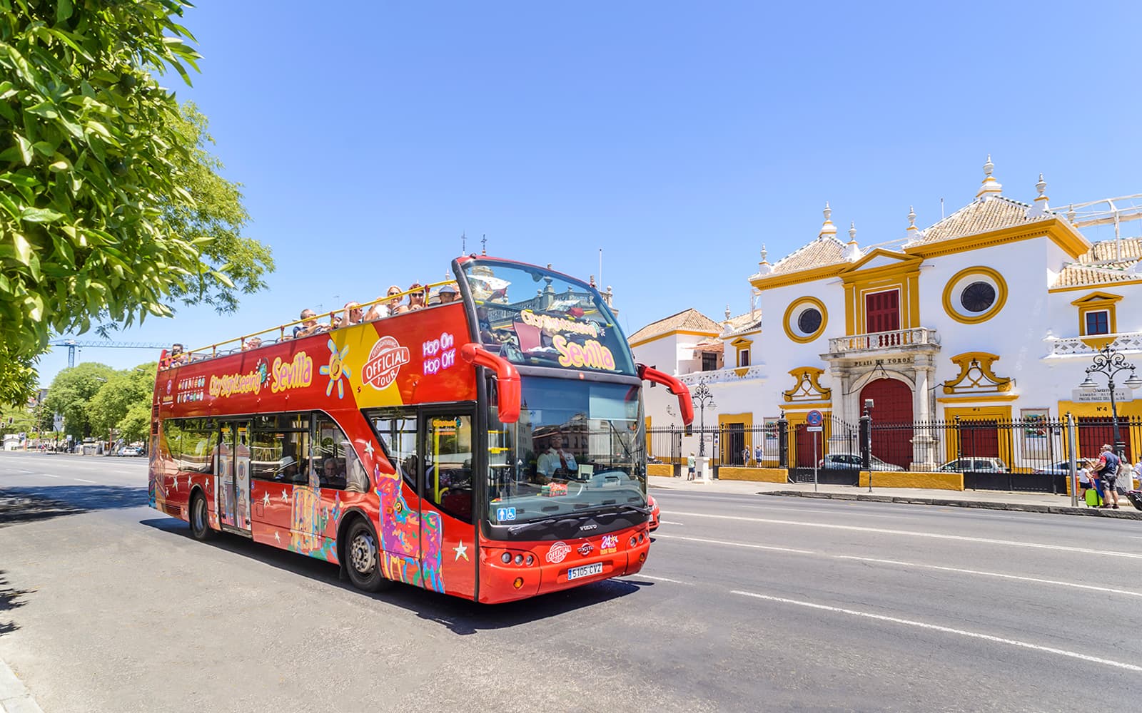 Combo (Save 5%): Seville Aquarium Tickets + Seville Hop-on Hop-off Tour + Seville Cruise in Seville - Highlights | TickYourList