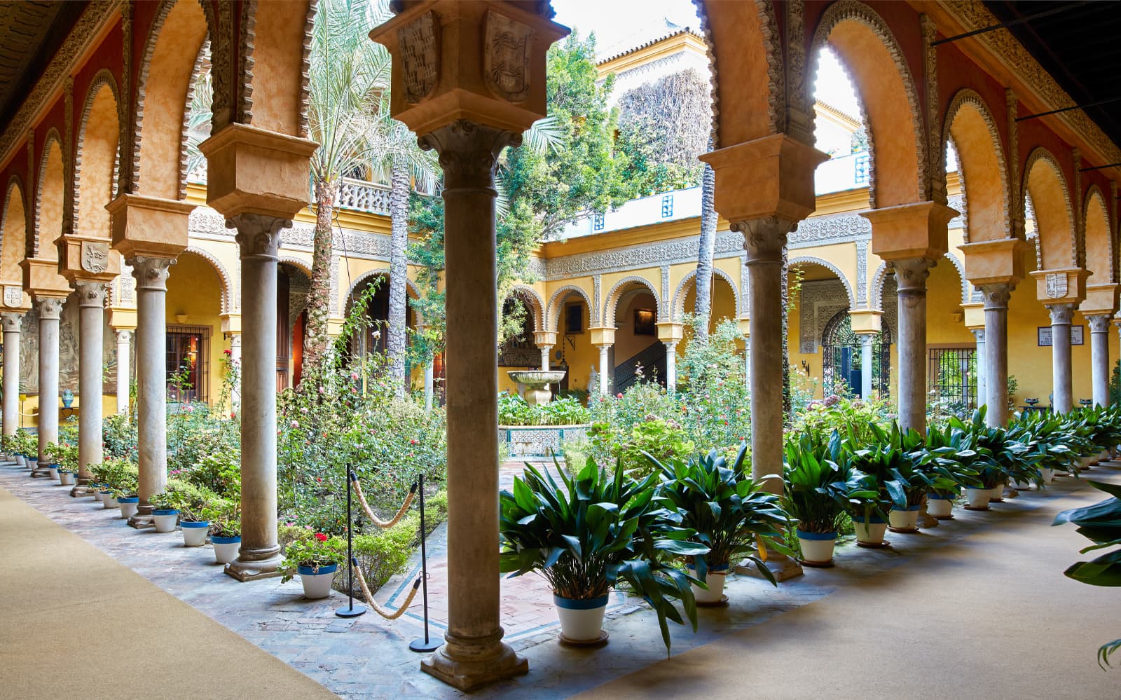 Tickets to Palacio de las Dueñas with Audio Guide