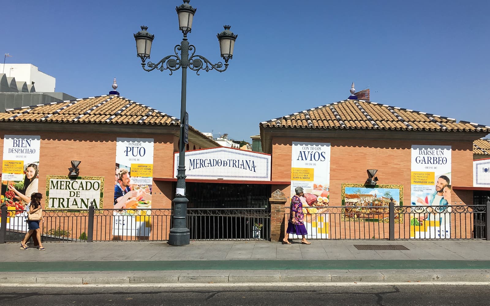 Guided Tour of Triana Quarter: Discover the River & Secrets of the Neighborhood tickets in Seville - Features | TickYourList