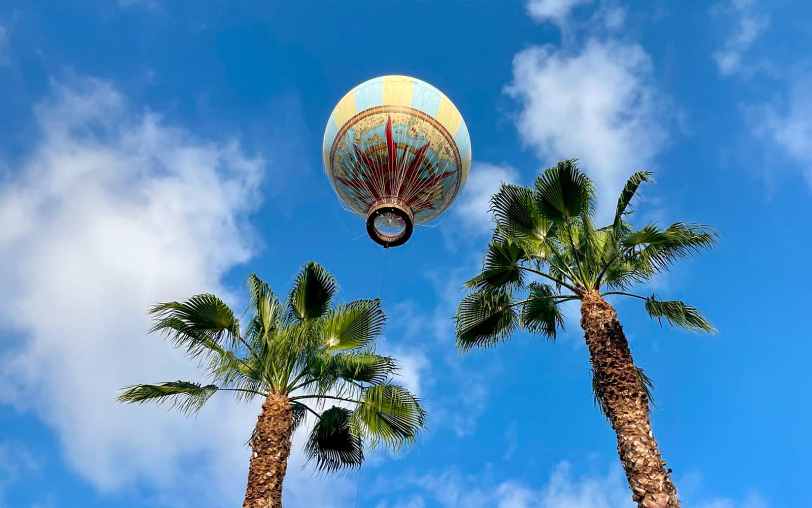 Combo: Hot Air Balloon + Agua Mágica + Isla Mágica Tickets