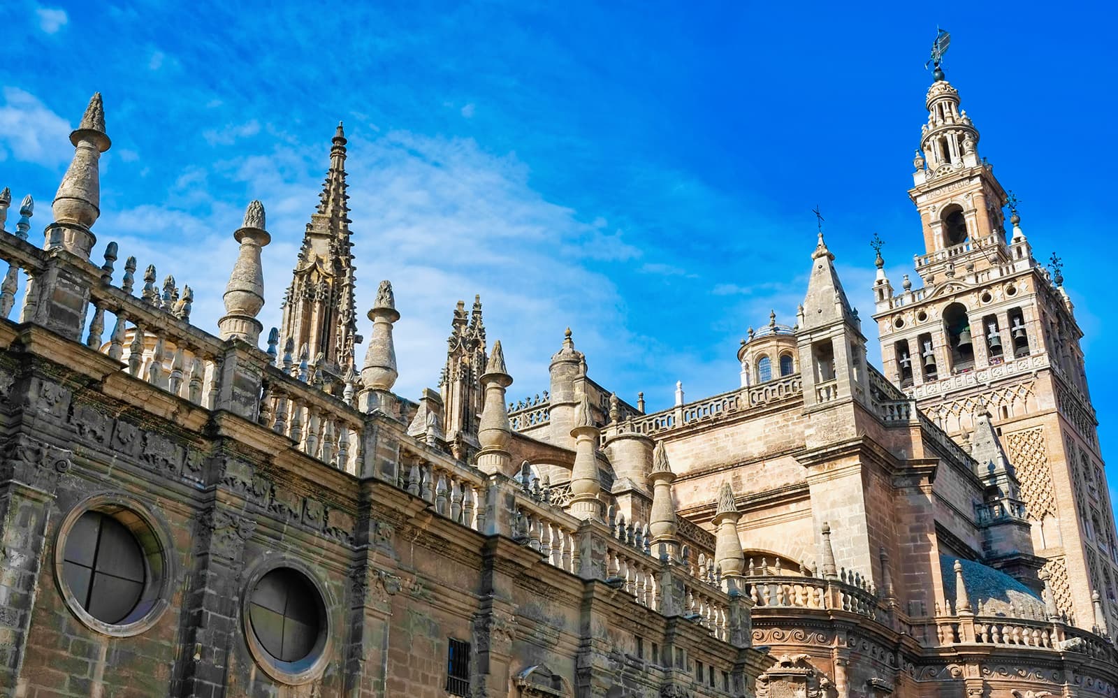 Skip-the-Line Guided Tour of Royal Alcázar & Seville Cathedral