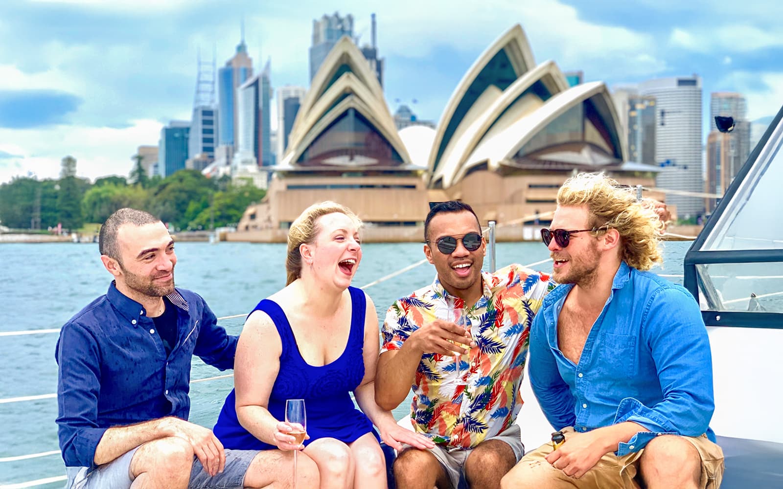Sydney Harbour Highlights Catamaran Cruise with Aussie Bites