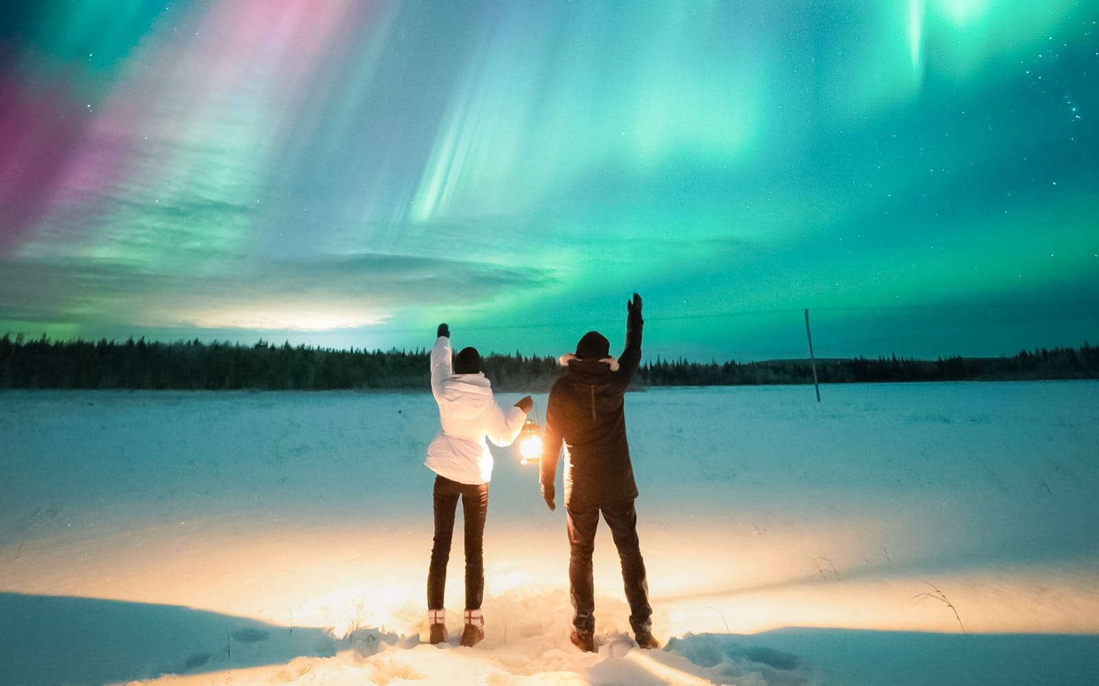 Levi: Northern Lights Chase with Unlimited Mileage & Guaranteed Sightings experience tickets in Rovaniemi | TickYourList