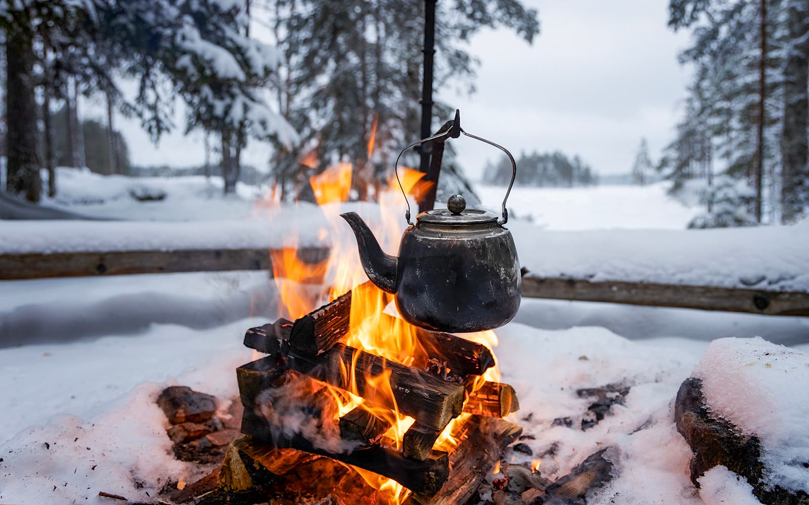 Rovaniemi: Lapland Lake Ice Floating with Northern Lights tickets in Rovaniemi - Features | TickYourList