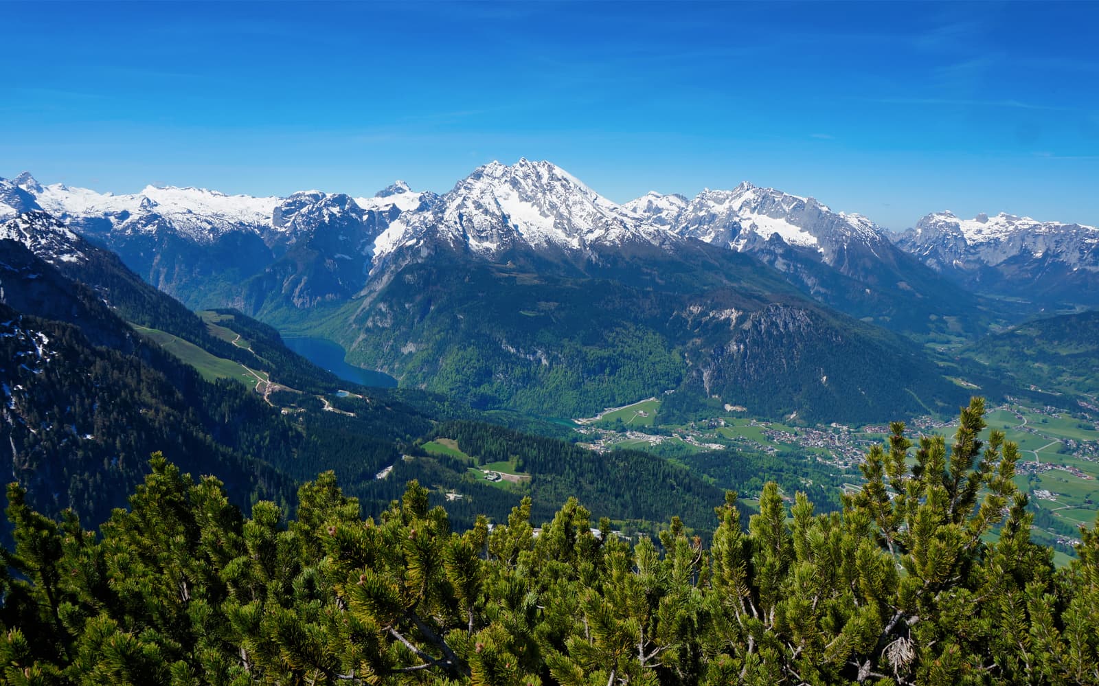 Skip The Line Eagle’s Nest Tour From Salzburg tickets in Salzburg - Attractions | TickYourList
