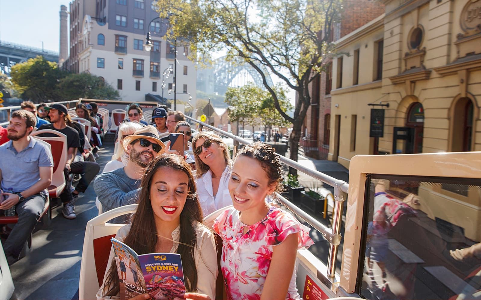 Combo (Save 10%): Big Bus Sydney Hop-On-Hop-Off Tour + Taronga Zoo Tickets in Sydney - Features | TickYourList