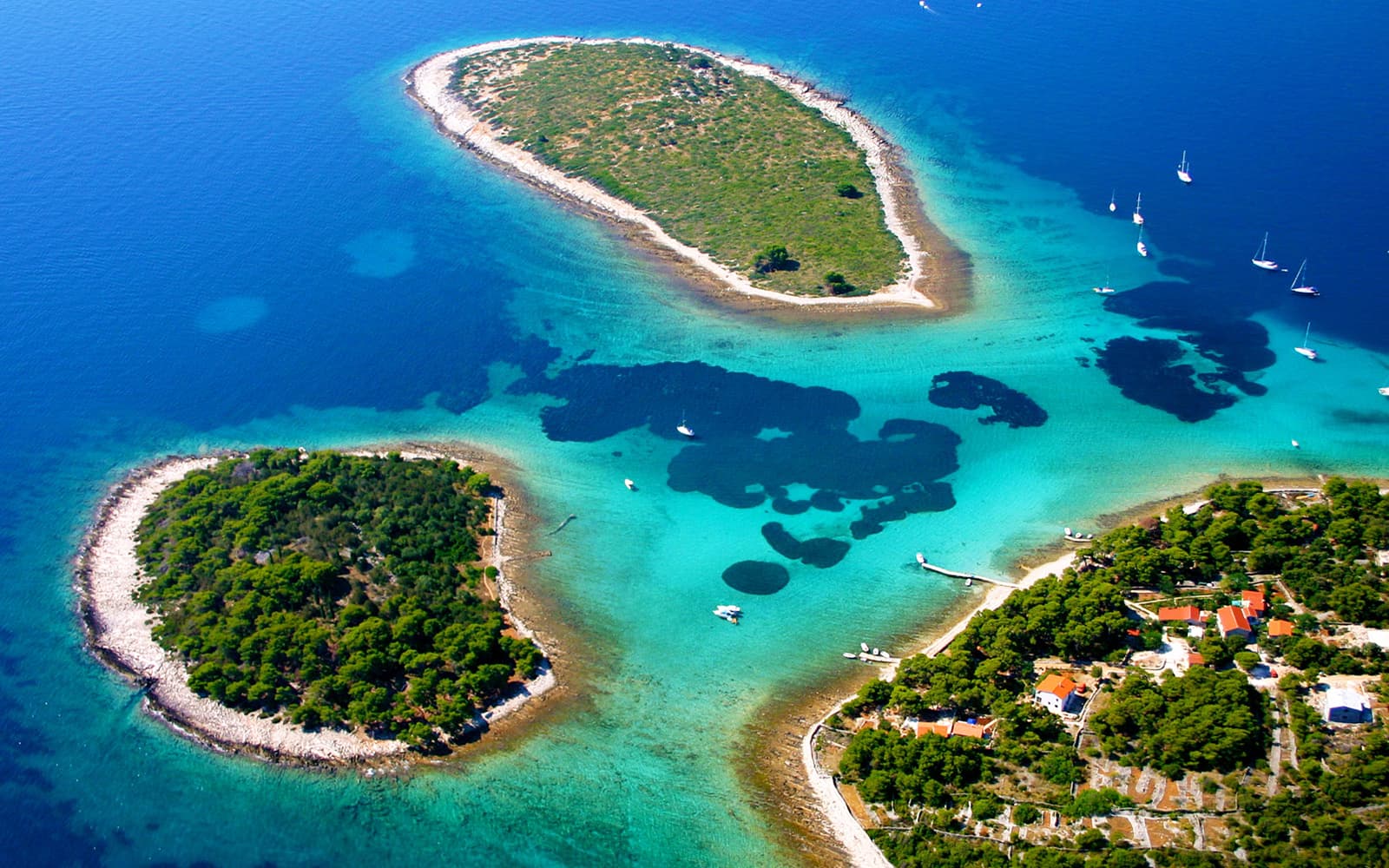 From Split: Blue Lagoon, Duga Bay & Trogir Boat Tour with Snorkeling tickets in Split - Features | TickYourList