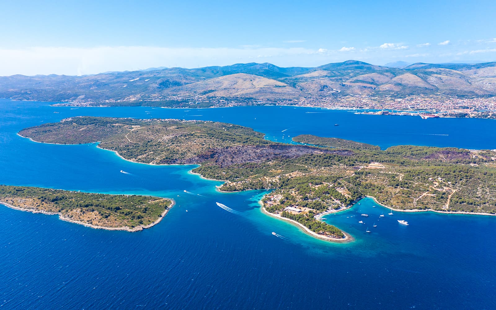 From Split: Blue Lagoon, Shipwreck & Solta Cruise with Lunch tickets in Split - Attractions | TickYourList