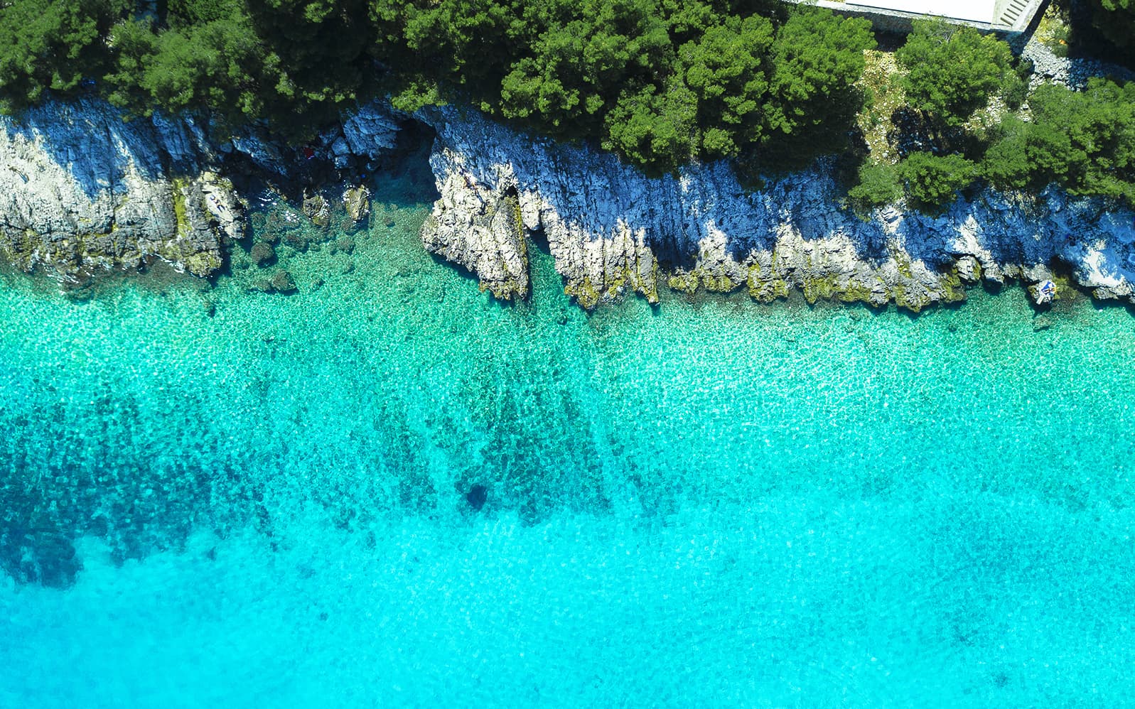 From Split: Blue Lagoon & Trogir Boat Tour with Snorkeling