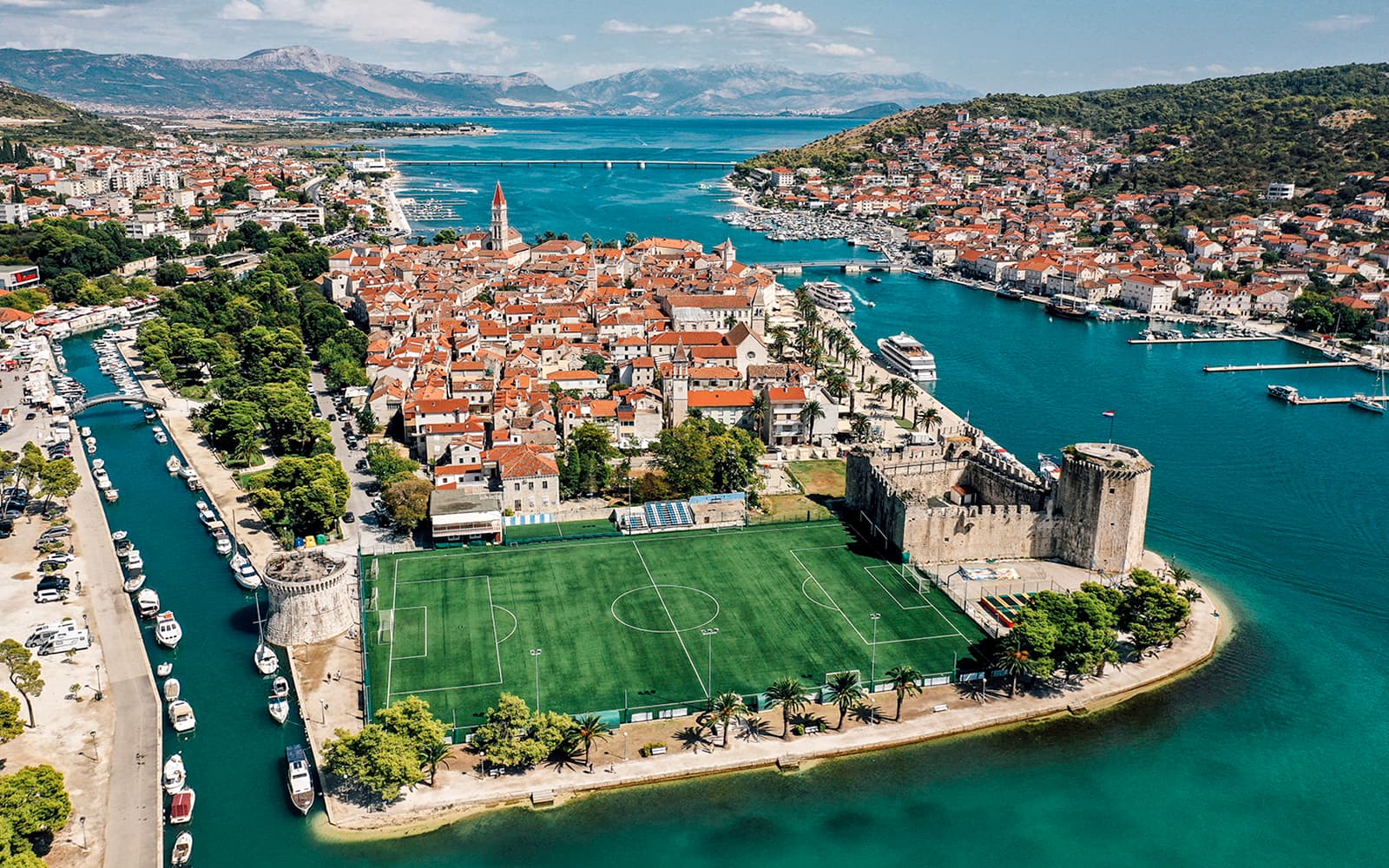 From Split: Blue Lagoon & 3 Islands Speedboat Tour tickets in Split - Features | TickYourList