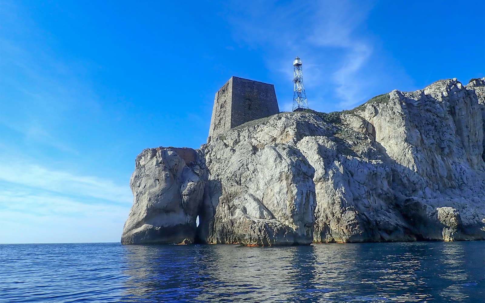 4-Hr Kayak Tour at Ieranto Bay tickets in Sorrento - Activities | TickYourList