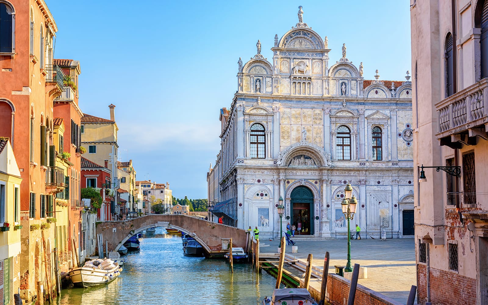 Venice: Rialto Bridge & Offbeat Venice Walking Tour tickets in Venice - Activities | TickYourList