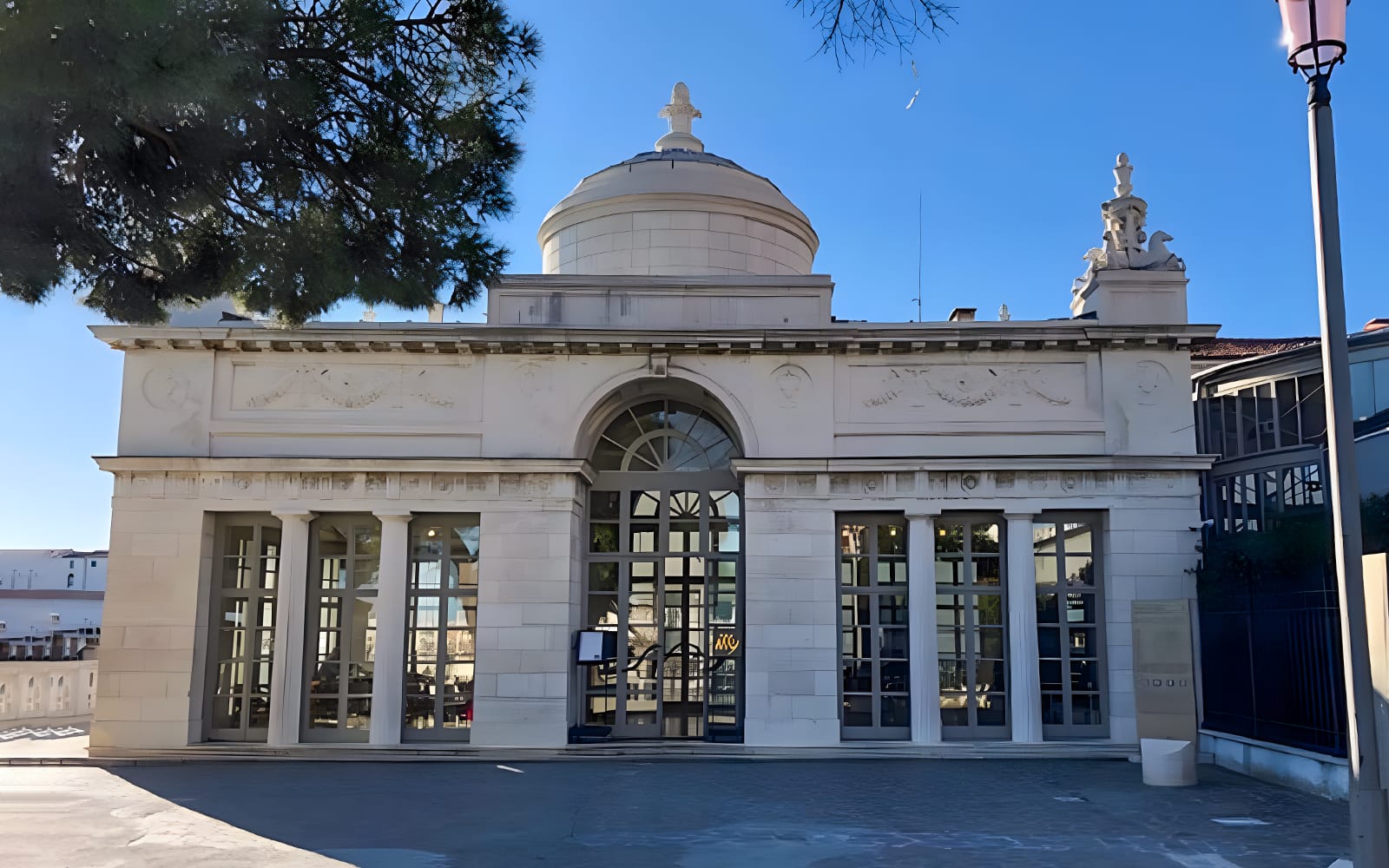 Venice: Spritz & Snacks at Illy Cafe, Royal Garden tickets in Venice - Attractions | TickYourList