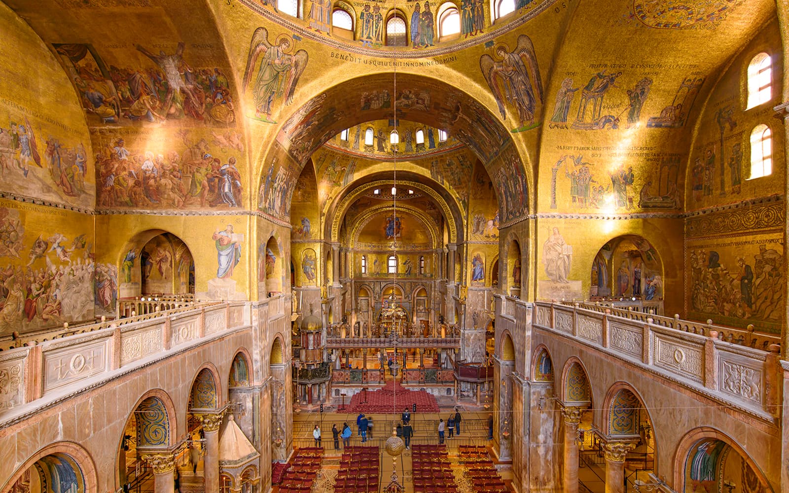 St. Mark's Basilica Hosted Entry Tickets with Skip-the-Line Access & Audio Guide in Venice - Attractions | TickYourList