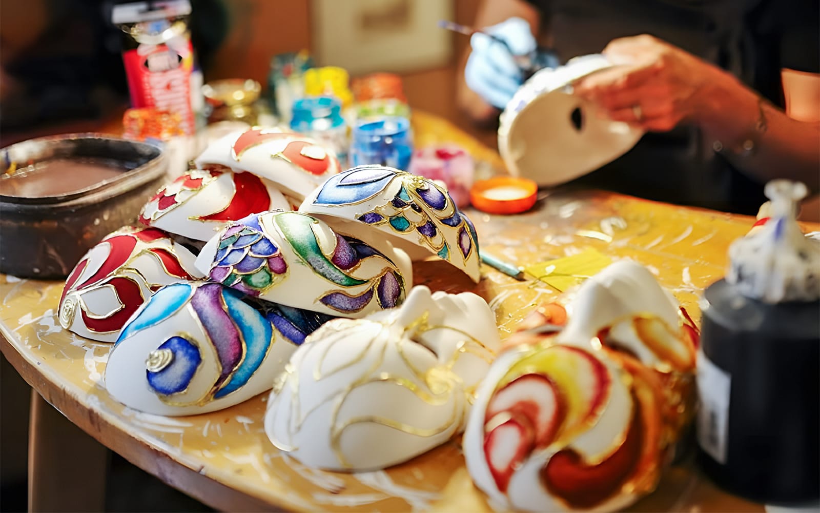 2.5-Hour Guided Tour of Venice with Glass and Mask-Making Experience tickets in Venice - Activities | TickYourList