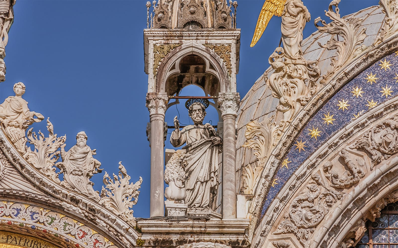 Skip-the-Line Tickets to St. Mark’s Basilica & Pala d’Oro with Audio Guide in Venice - Features | TickYourList