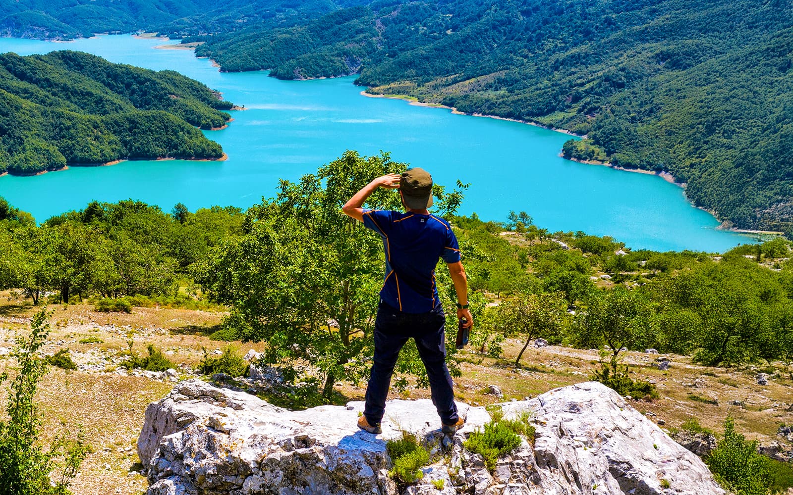 From Tirana: Bovilla Lake & Gamti Mountain Hiking & Kruja Old Town Tour by Minibus