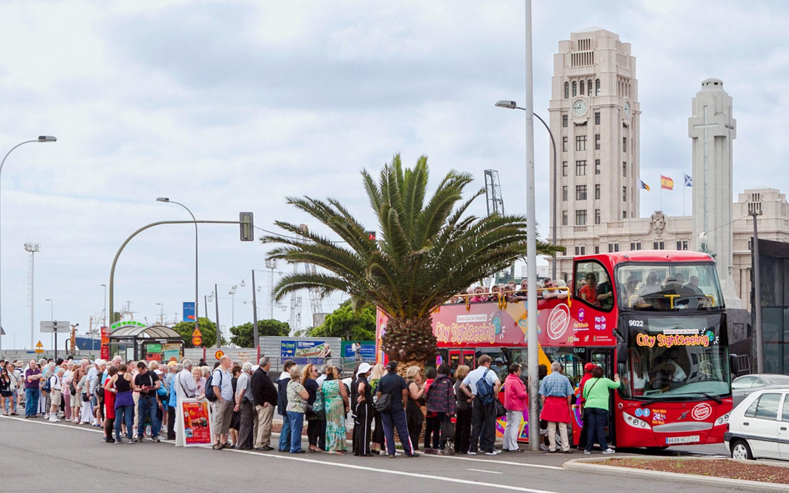 City Sightseeing: Santa Cruz de Tenerife Hop-on Hop-off Bus Tour tickets in Tenerife - Highlights | TickYourList