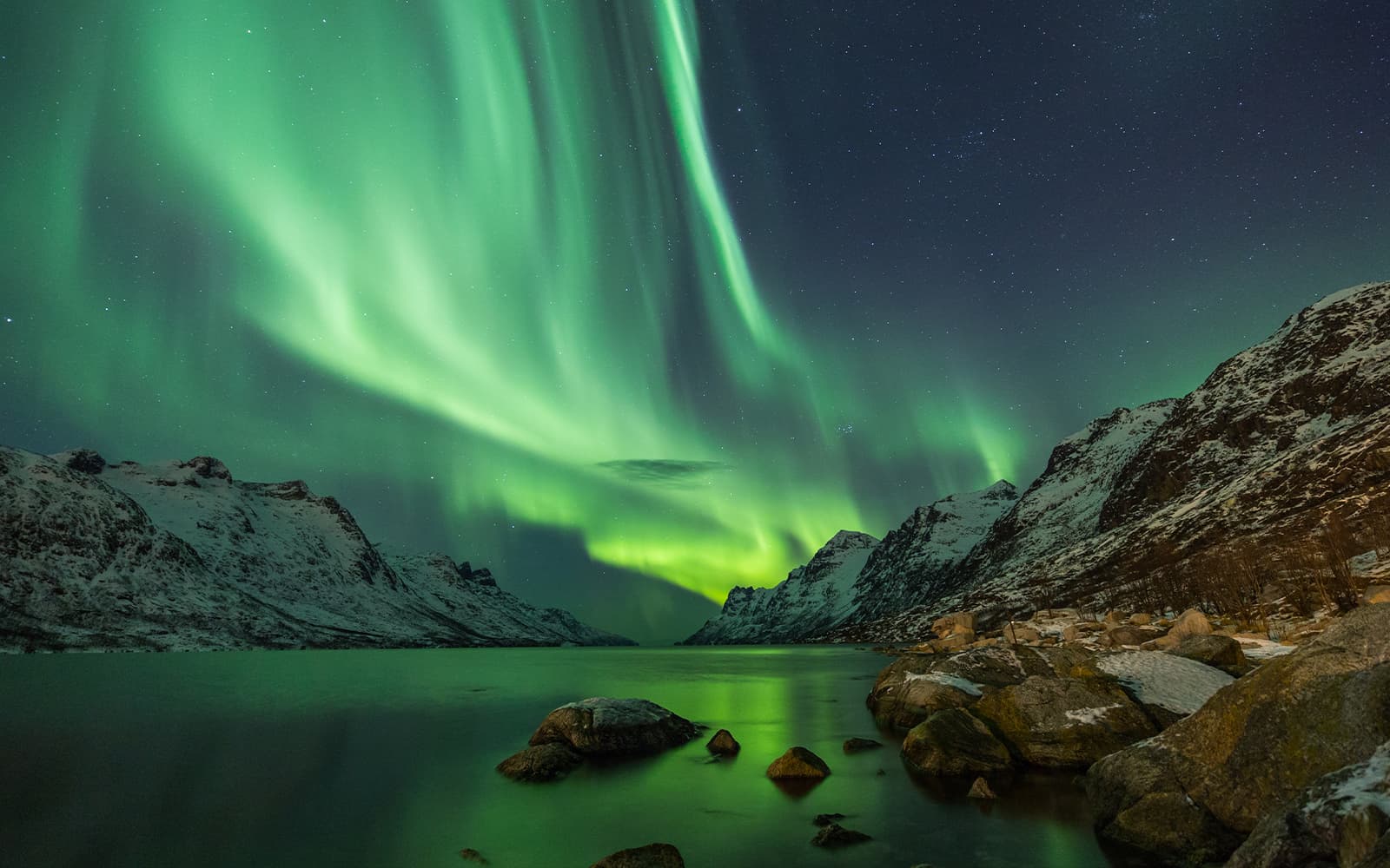 Tromso: Northern Lights Small Group Chase Tours tickets in Tromso - Highlights | TickYourList