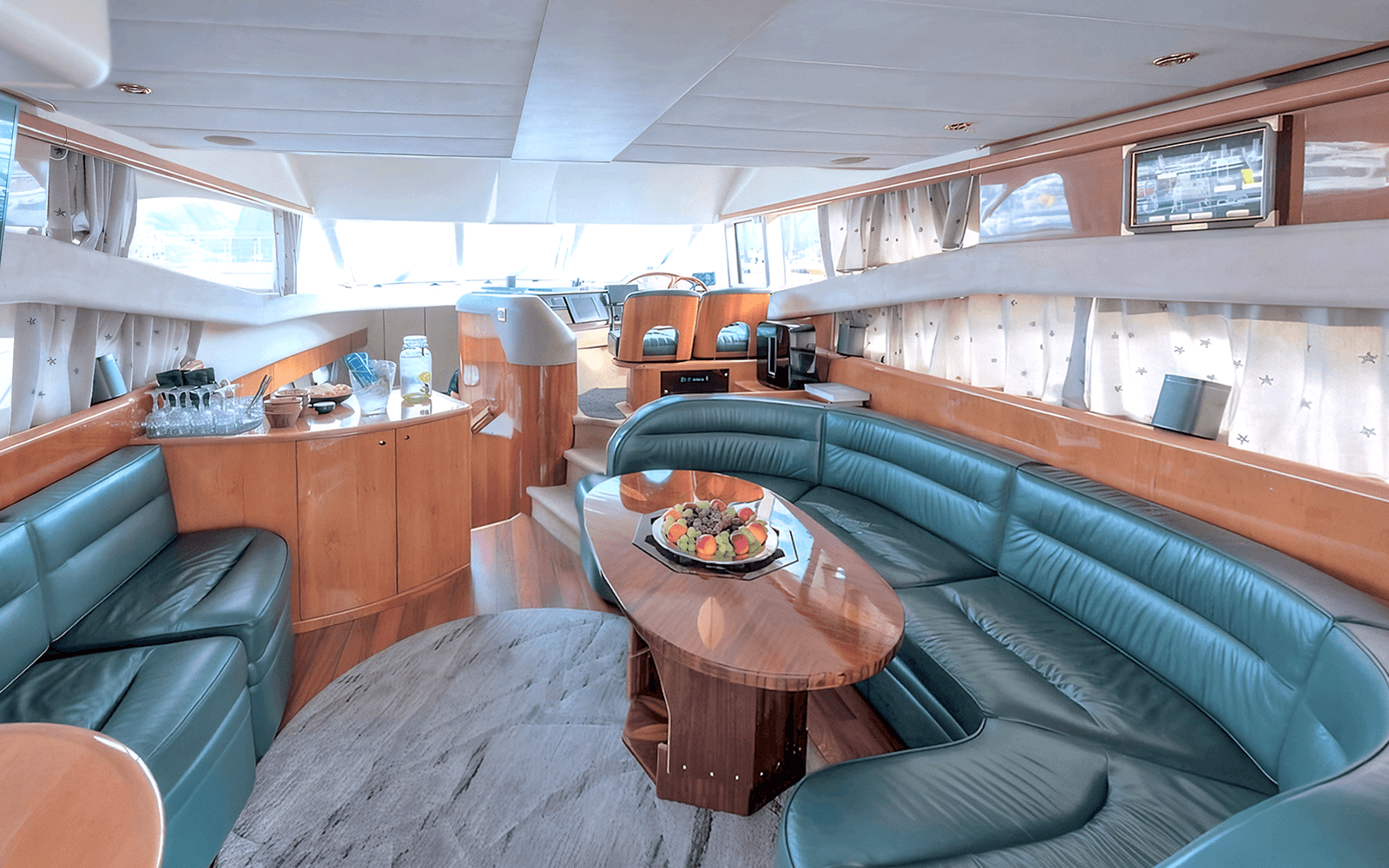 From Tromso: Small Group Whale Watching Cruise with Bus Transfer to Skjervoy tickets in Tromso - Highlights | TickYourList