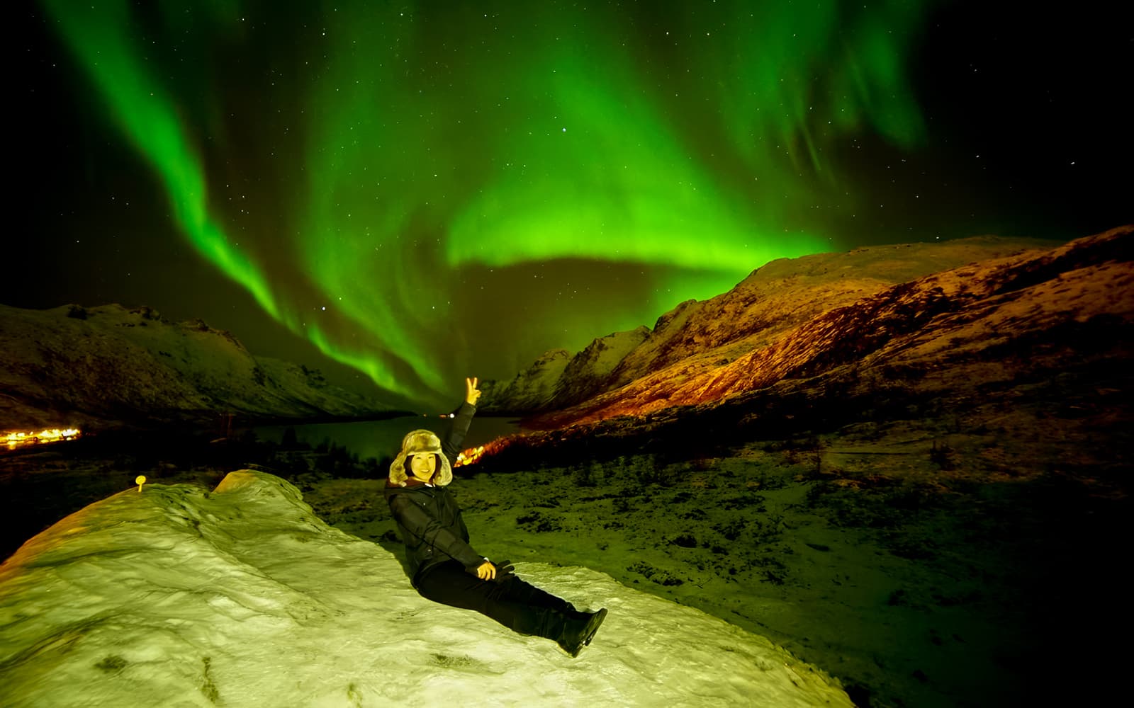 3-Hour Northern Lights Guided Tour on a Luxury Catamaran tickets in Tromso - Attractions | TickYourList