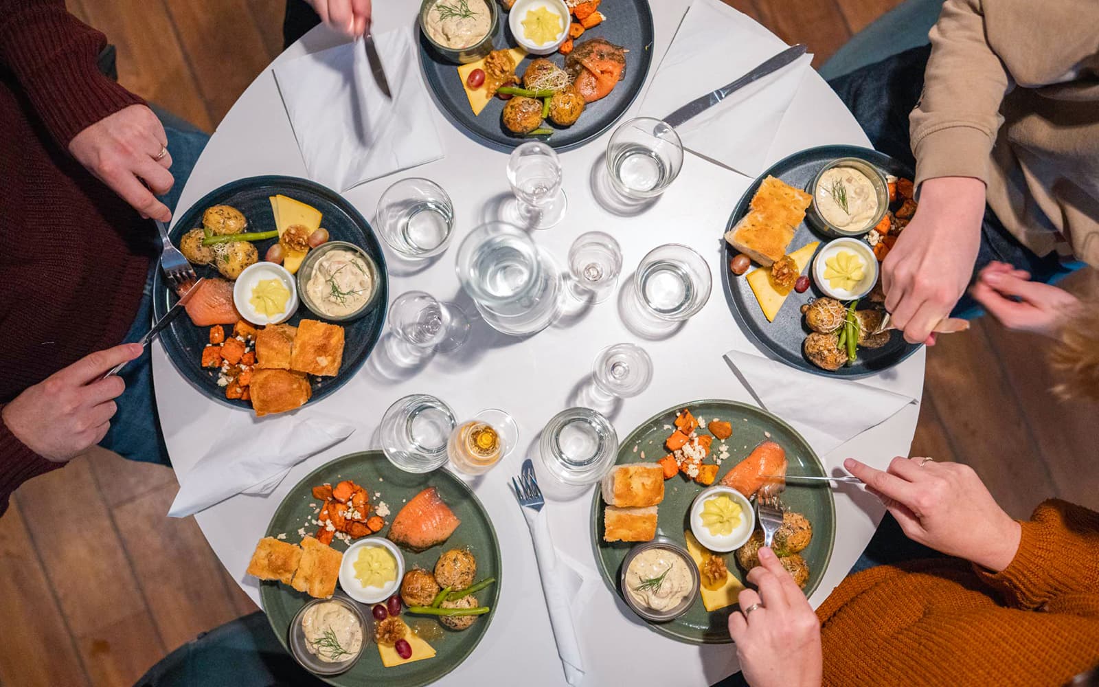 Aurora Borealis Dinner Cruise tickets in Tromso - Activities | TickYourList