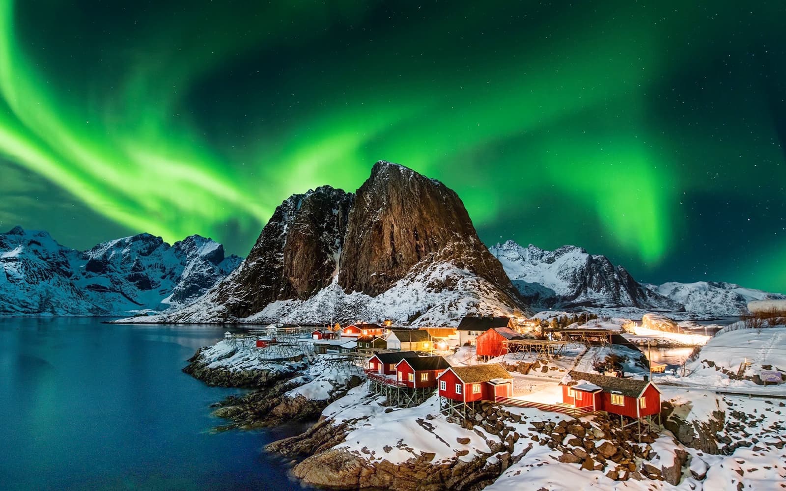 From Tromso: Northern Lights Chase with a Guide tickets in Tromso - Attractions | TickYourList