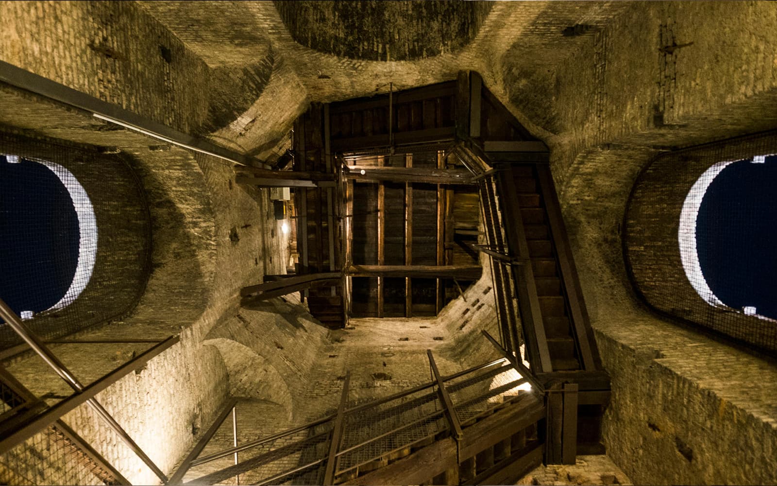 Italian Guided Tour through the Torino Noir tickets in Turin - Activities | TickYourList